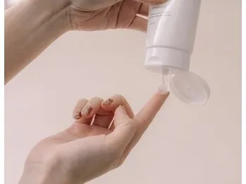 cleansing gel｜クレンジングジェル<br>net.250g / ￥5,500 (税込)